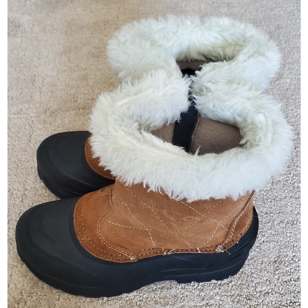 Women's Target Brand Thinsulate Winter Boots size 7 with Zippers EUC